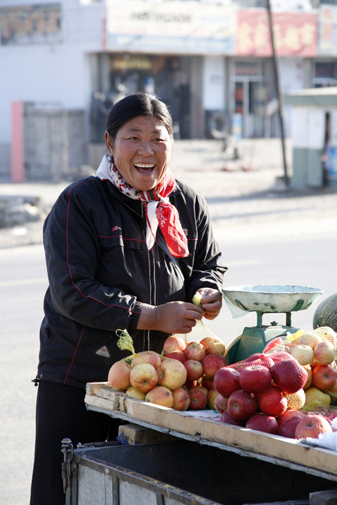 fruit seller, China
